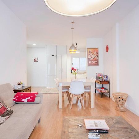 Urbanchicmalaga 3 Bedroom Spacious Quiet Historic Malaga Apt Kültér fotó