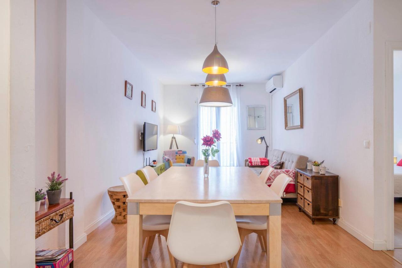 Urbanchicmalaga 3 Bedroom Spacious Quiet Historic Malaga Apt Kültér fotó